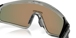 Oakley Sunglass _ Latch™ Panel 0OO9404