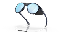 Load image into Gallery viewer, Oakley Sunglass _ Clifden 0OO9440
