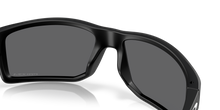 Load image into Gallery viewer, Oakley Sunglass _ Gibston XL  0OO9470
