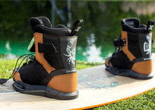 Load image into Gallery viewer, RONIX BOOTS - DIPLOMAT EXP - INTUITION (2024) - Black / Gum Rubber
